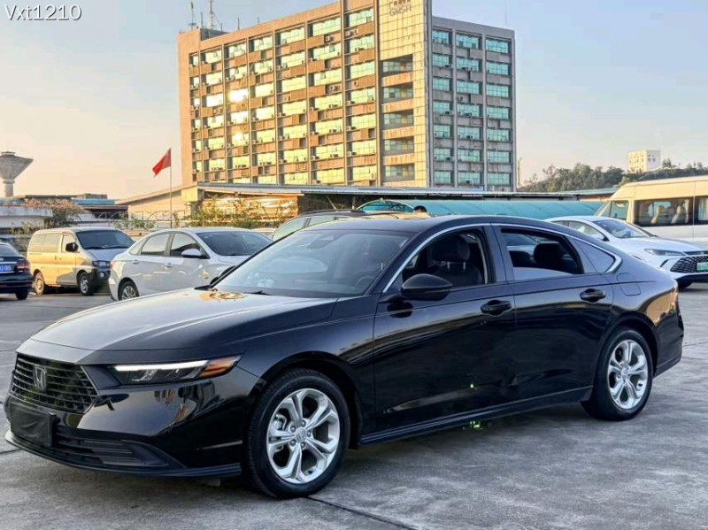 东莞23年本田雅阁3