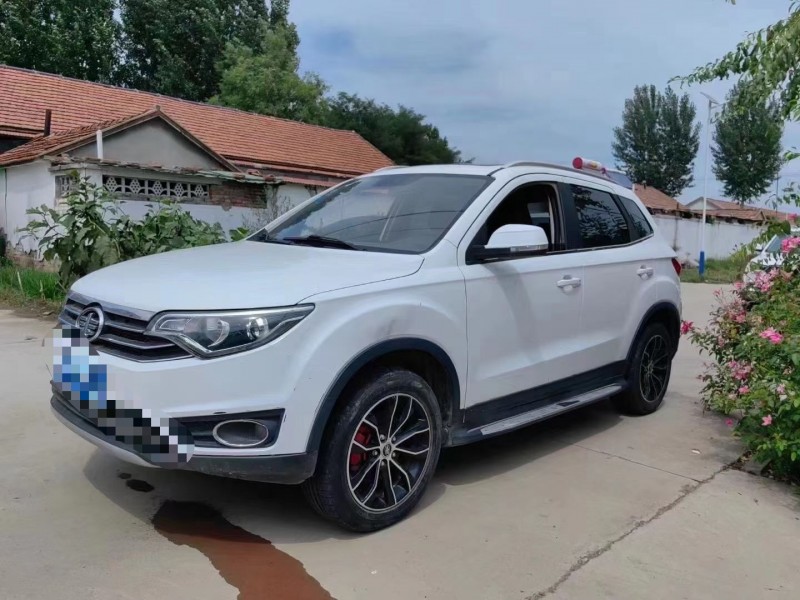 青岛18年一汽森雅3