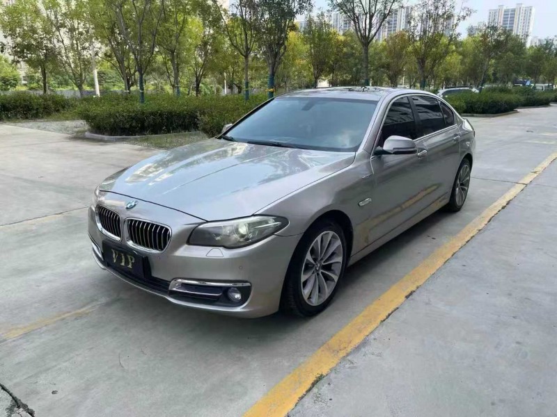 济宁17年宝马5系2