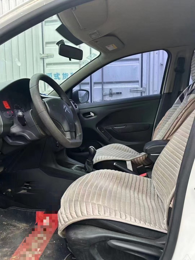 青岛17年雪铁龙爱丽舍6