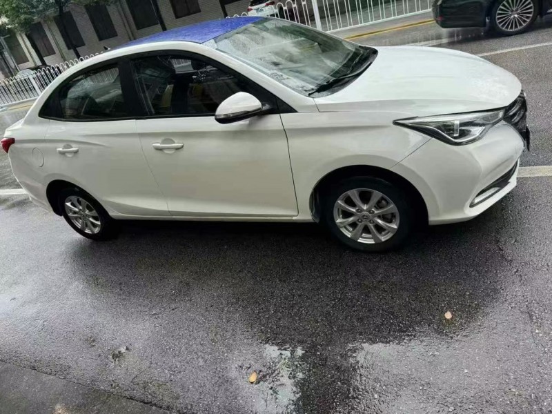 邵阳20年长安汽车悦翔7