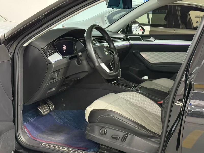 深圳23年大众迈腾4