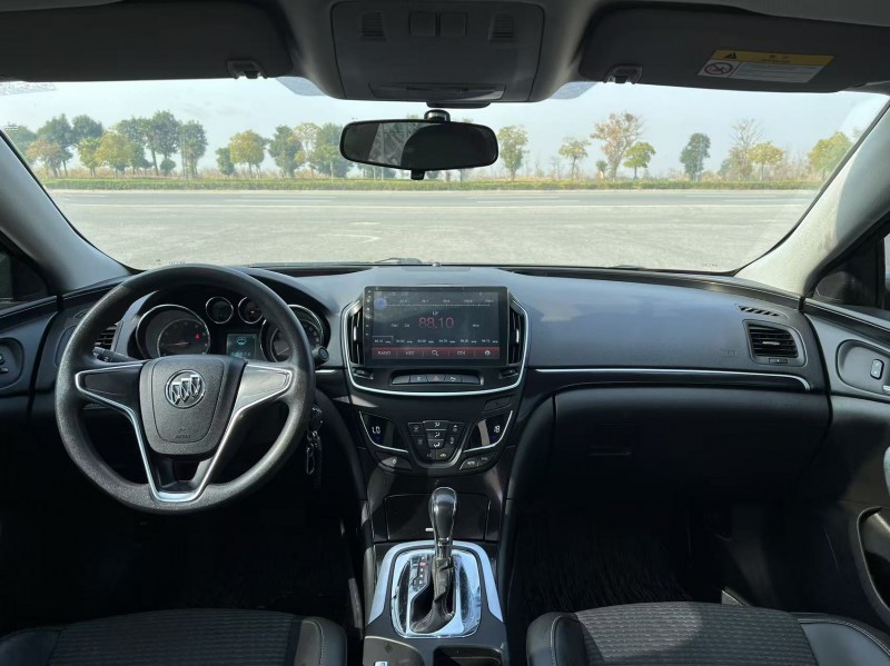 盐城17年别克君威7