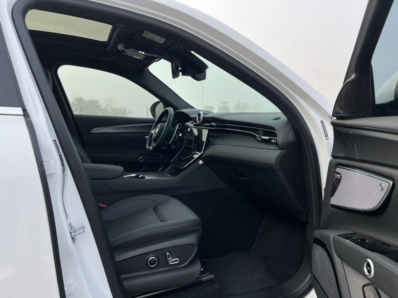 盐城23年玛莎拉蒂Grecale格雷嘉6