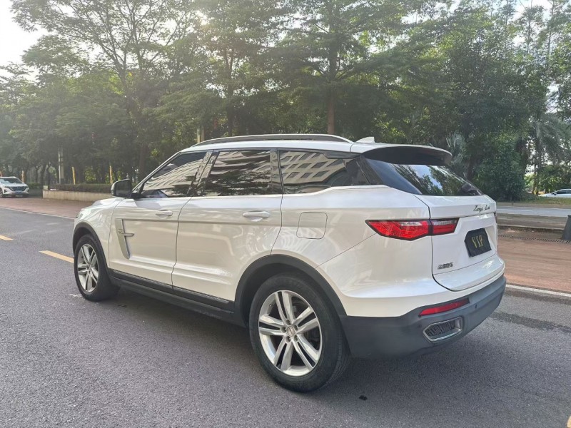 东莞19年众泰T7006