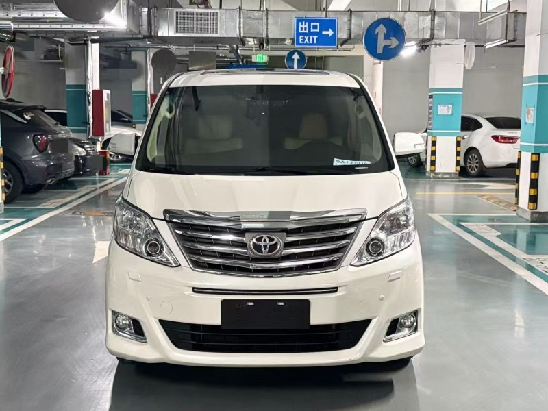 广州14年丰田埃尔法1