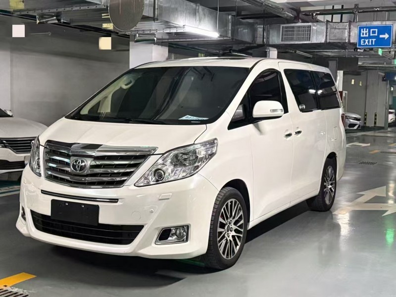 广州14年丰田埃尔法2