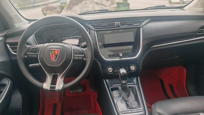 聊城18年荣威RX34