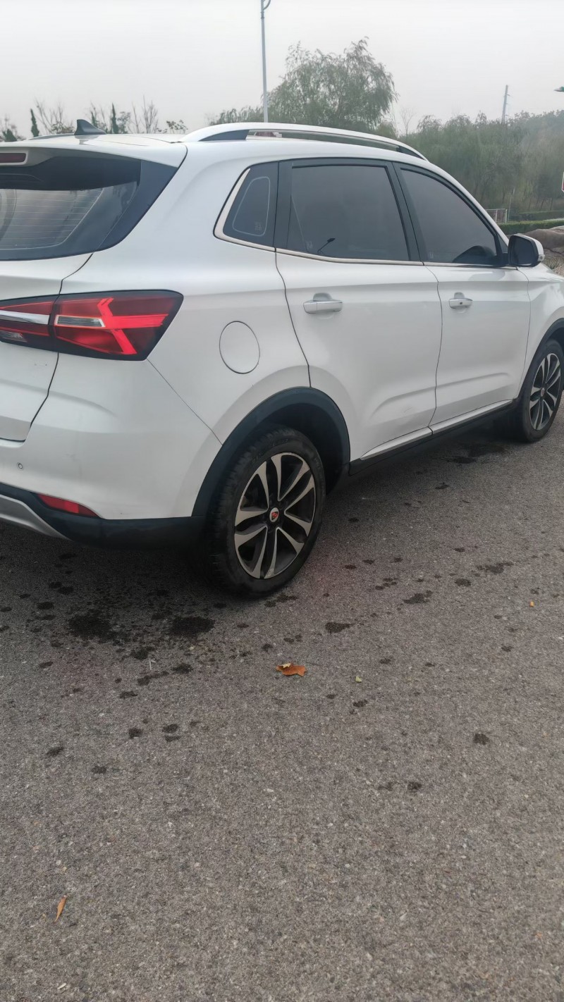 聊城18年荣威RX36