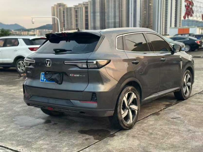 东莞23年长安汽车CS556