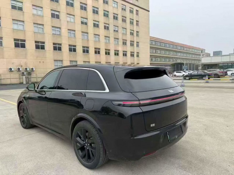 杭州23年理想L75