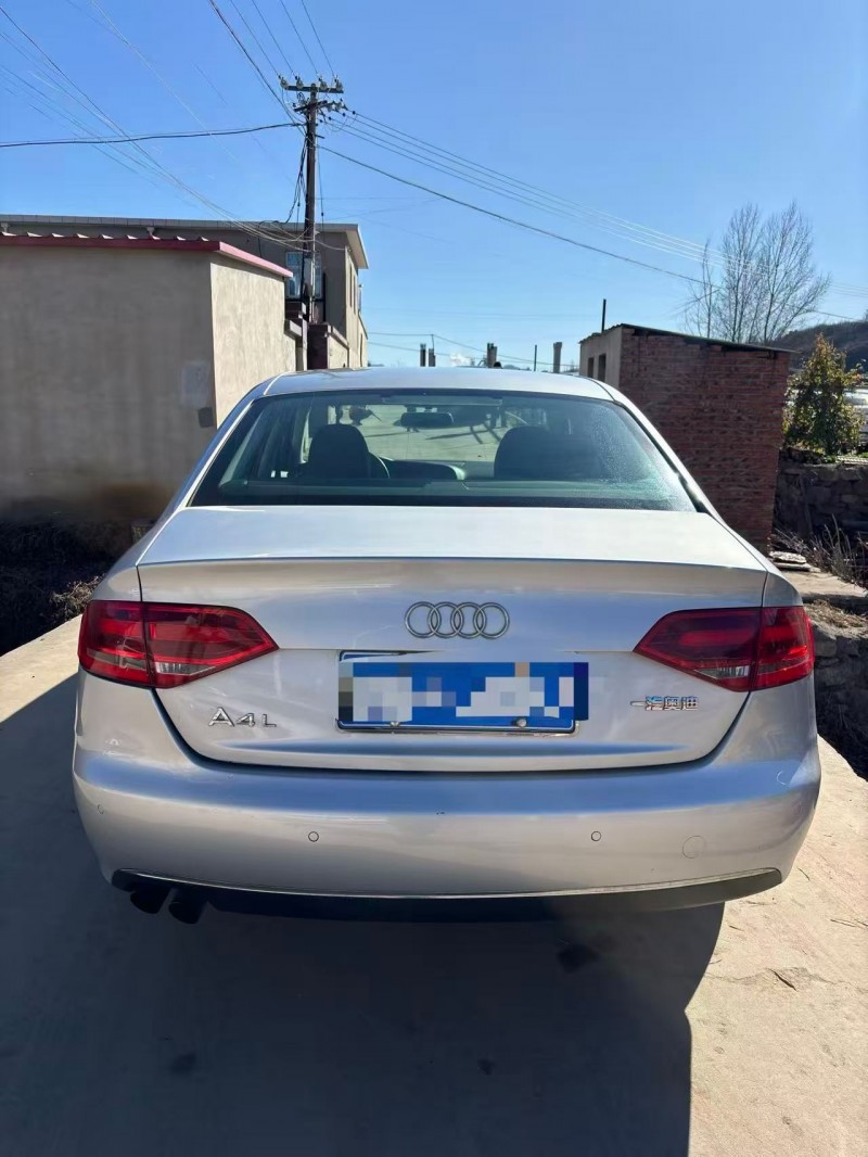 承德12年奥迪A4L9