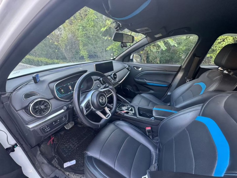 淄博21年东风风光6