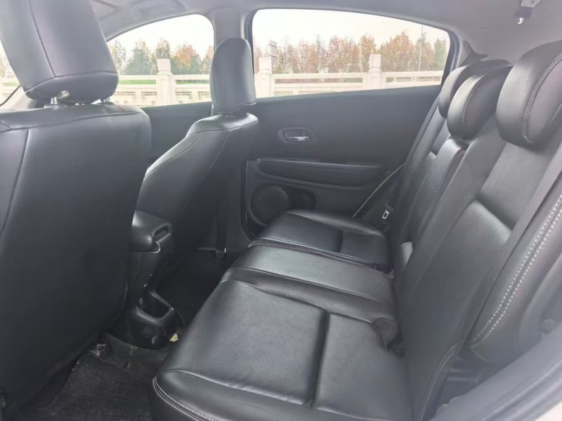 郑州21年本田缤智6