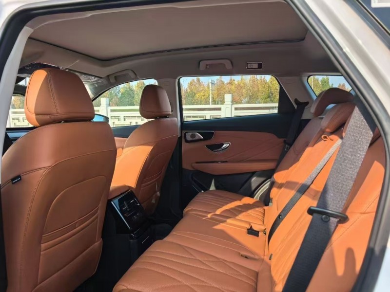 郑州25年奇瑞捷途6