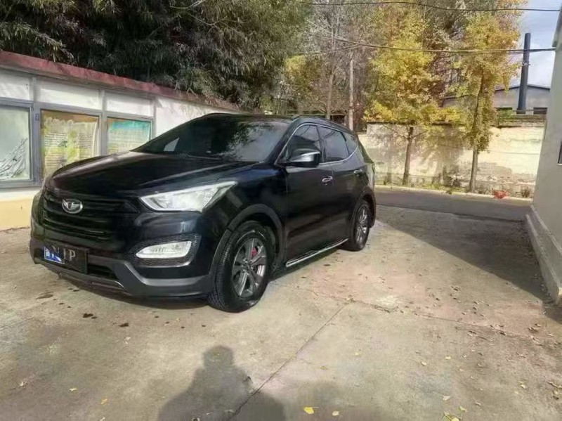 潍坊13年现代新胜达3