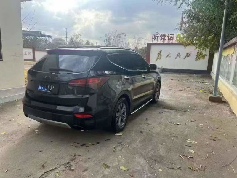 潍坊13年现代新胜达7