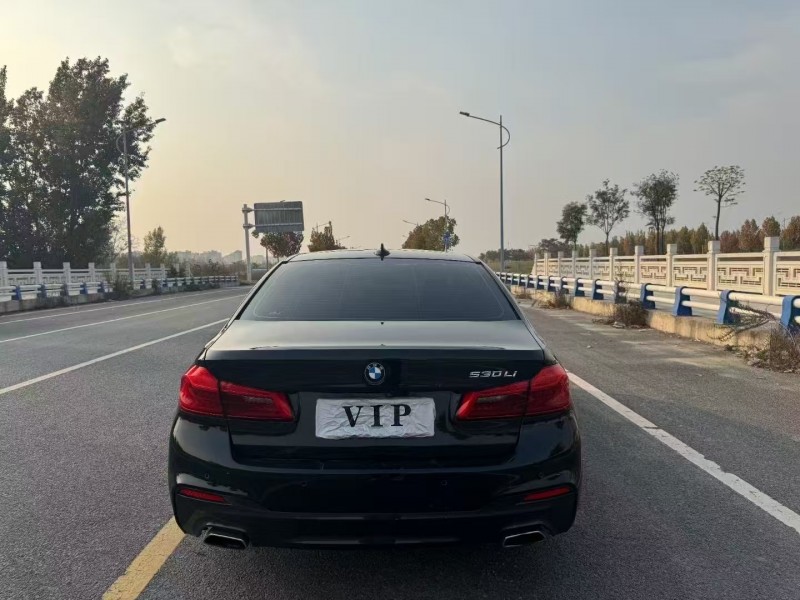 郑州19年宝马5系9