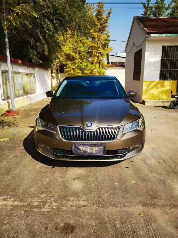 潍坊18年斯柯达速派1