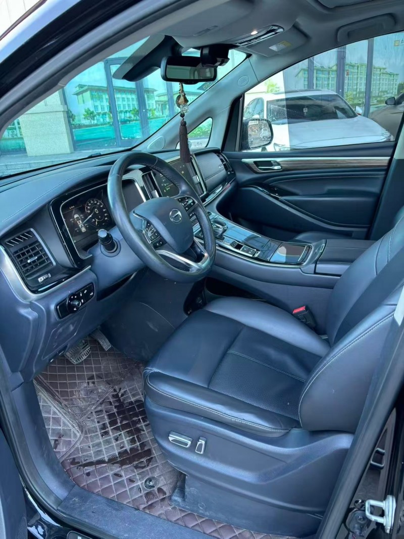 承德21年传祺M84