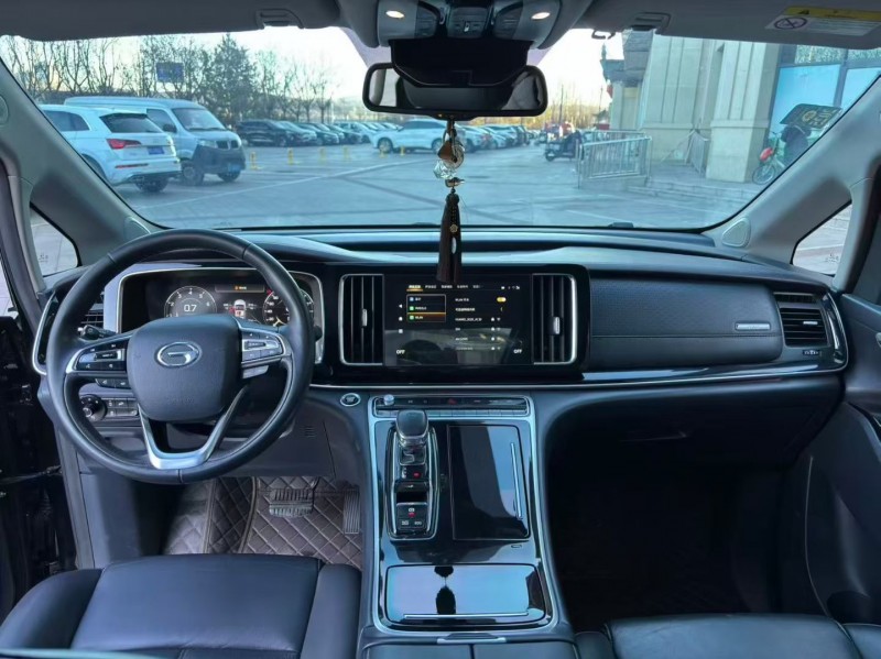 承德21年传祺M86