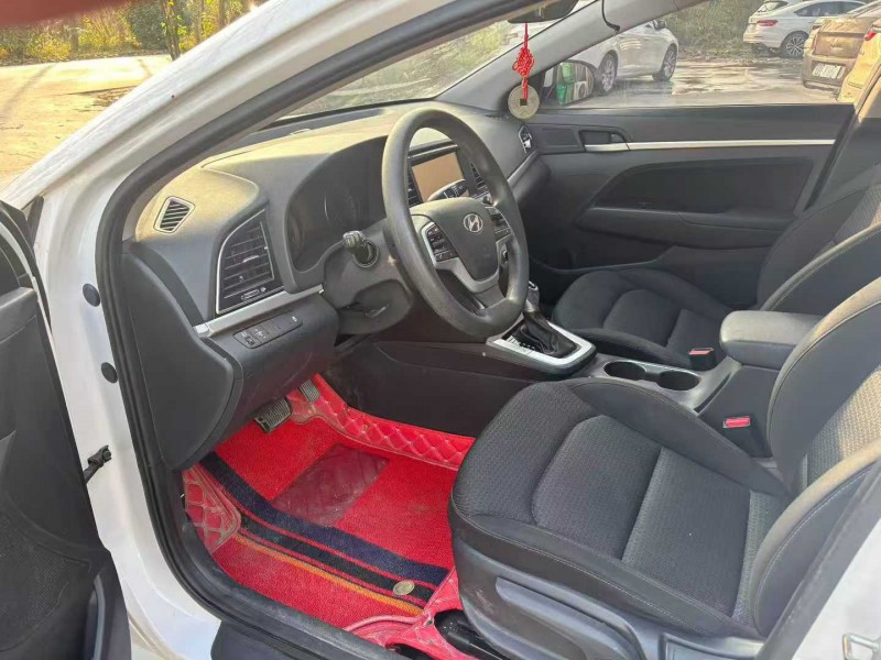 徐州17年现代领动6