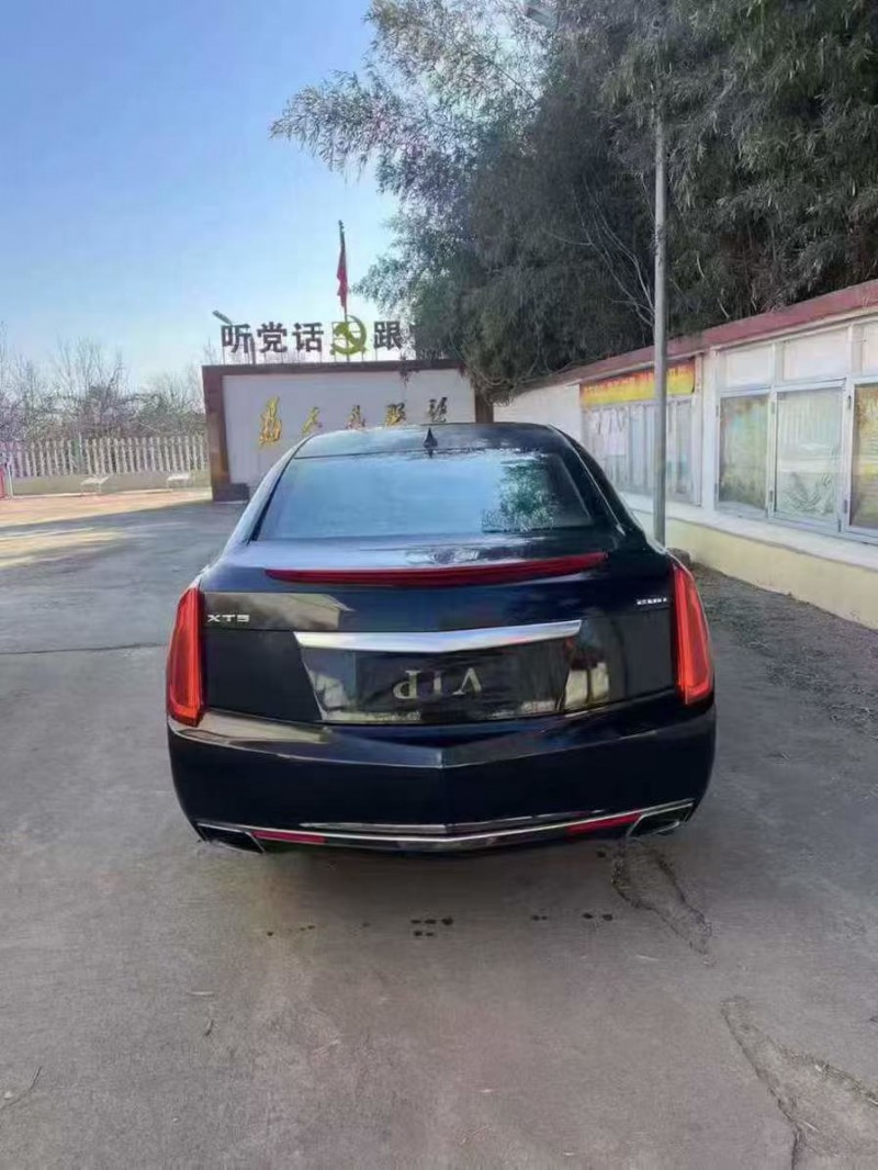 潍坊15年凯迪拉克XTS9