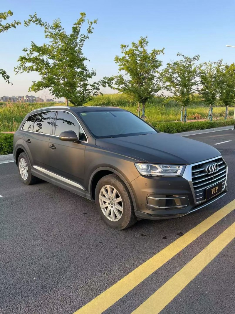 宿迁19年奥迪Q73