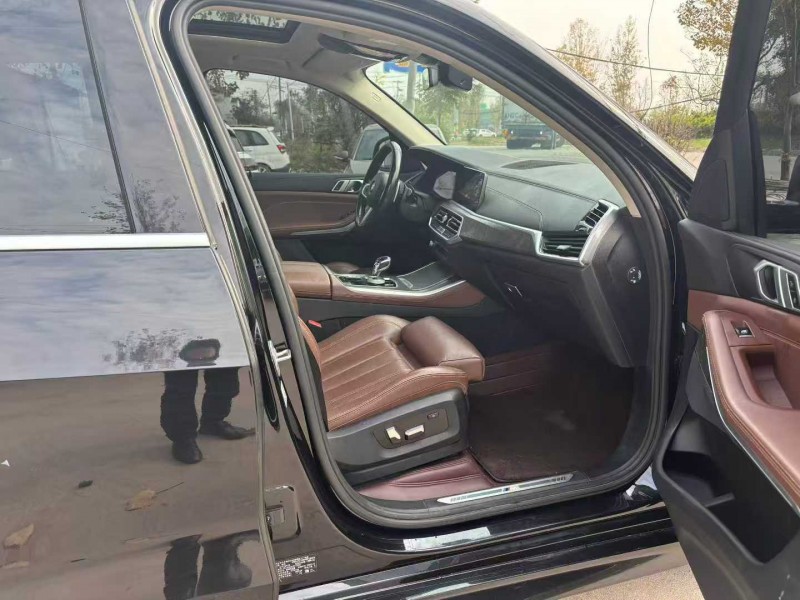 徐州21年宝马X58