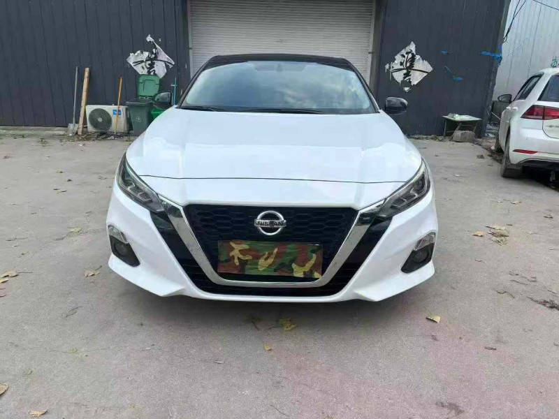 徐州20年日产天籁1