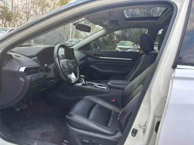 徐州20年日产天籁6