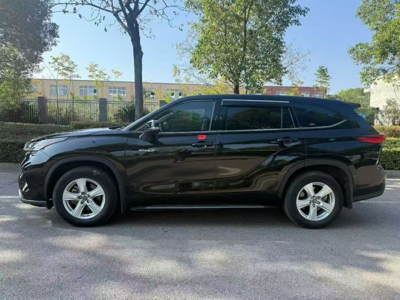 宜昌22年丰田汉兰达3