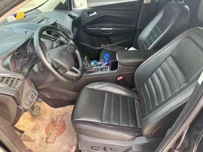 青岛18年福特翼虎4