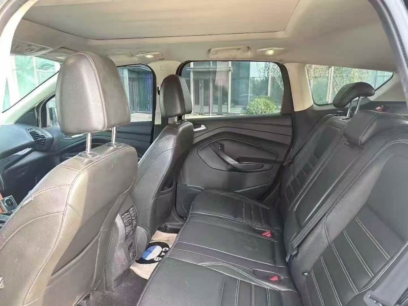 青岛18年福特翼虎6