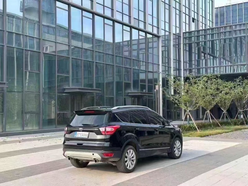 青岛18年福特翼虎7