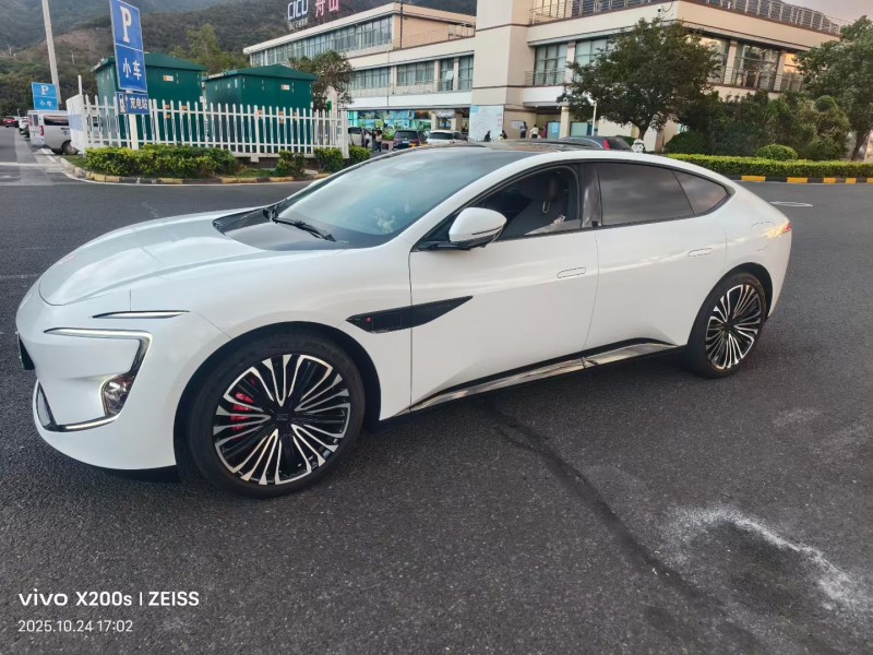 宁波25年阿维塔123