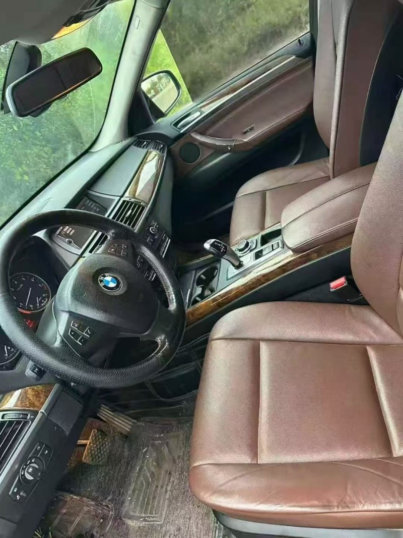 烟台11年宝马X55