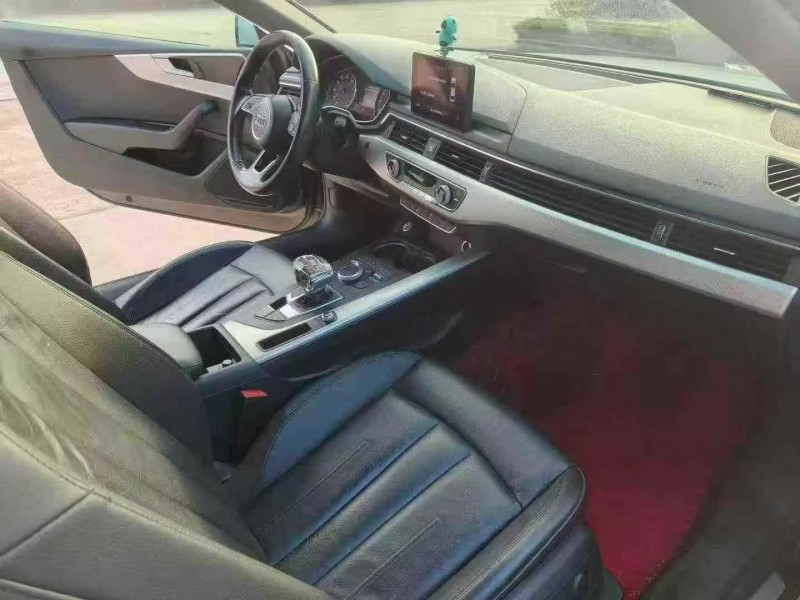 洛阳18年奥迪A55