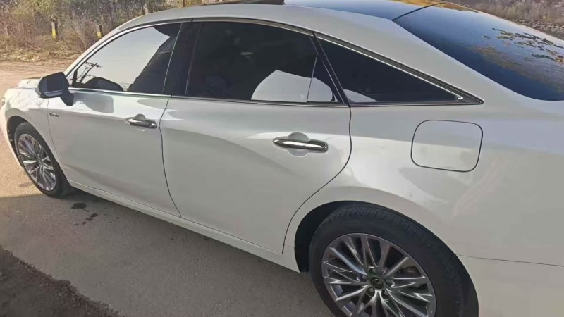 保定24年丰田亚洲龙3