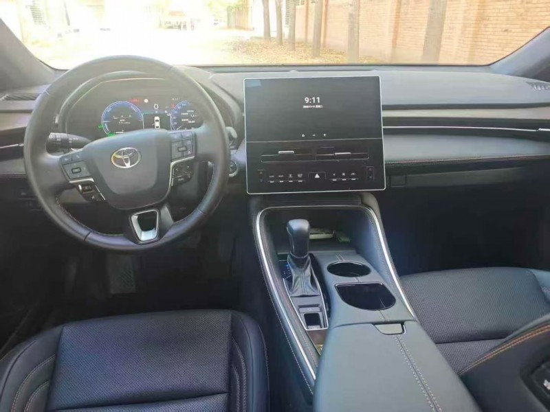 保定24年丰田亚洲龙4