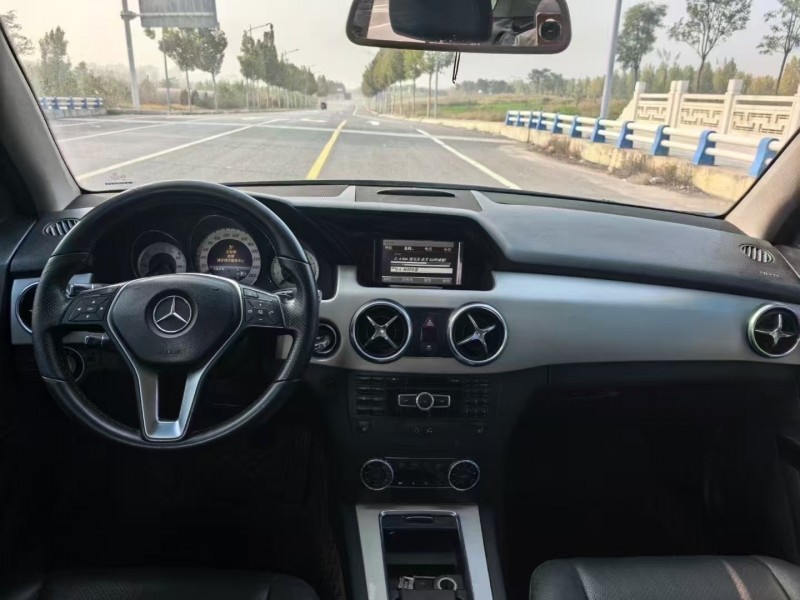 郑州13年奔驰GLK5