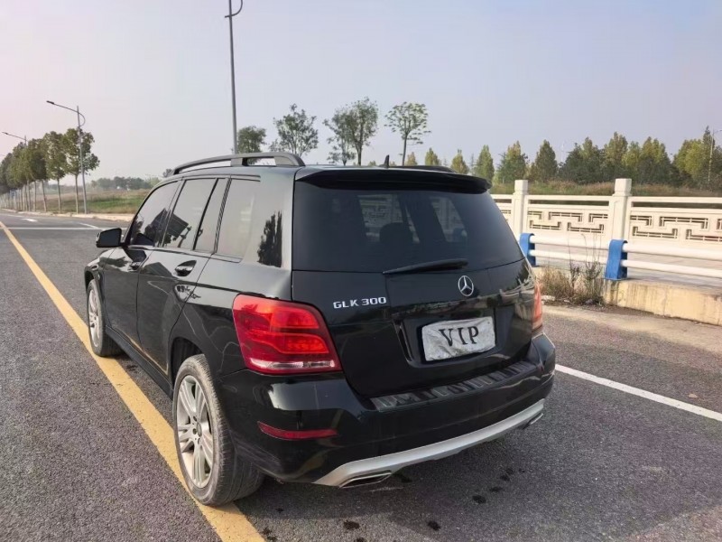 郑州13年奔驰GLK7