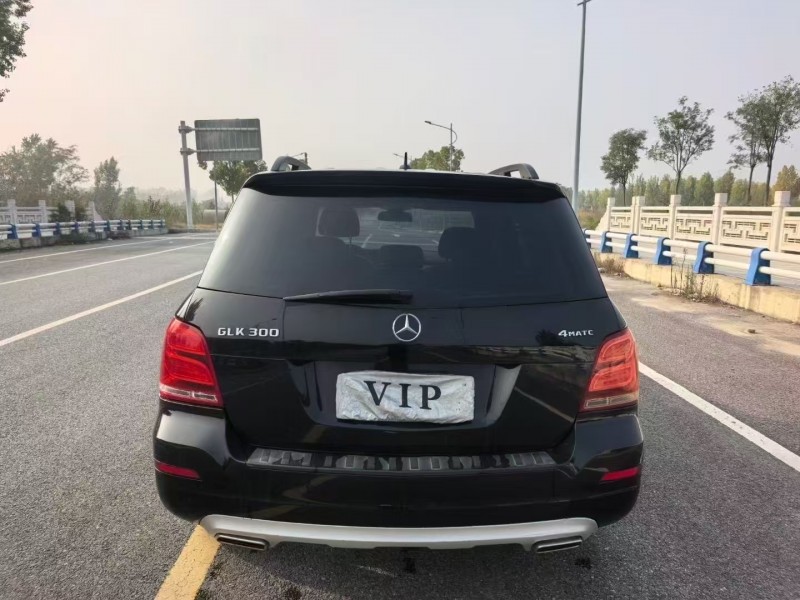 郑州13年奔驰GLK9