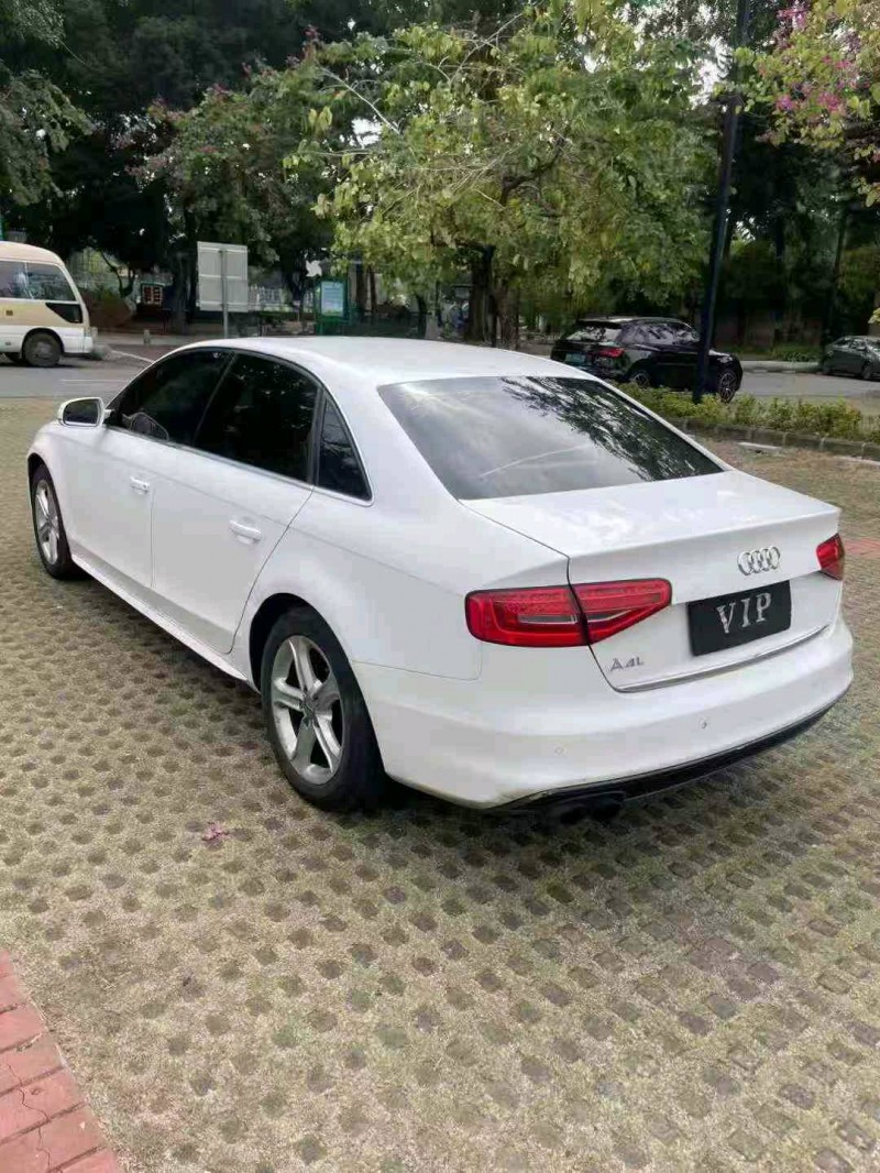 东莞15年奥迪A4L8