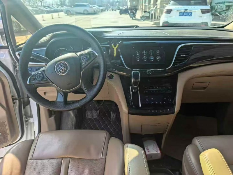 秦皇岛17年别克GL87