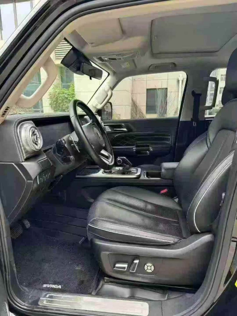 襄阳22年长城汽车坦克5