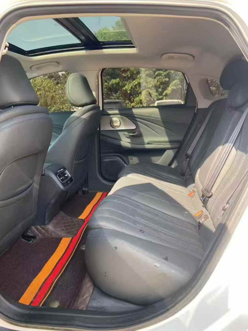 襄阳24年奇瑞风云9