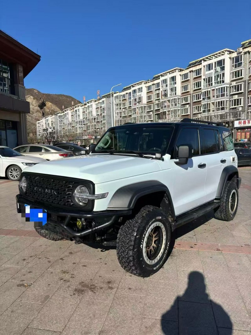 承德22年长城汽车坦克3