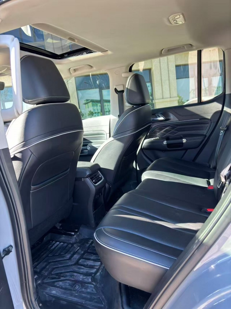 承德22年长城汽车坦克6