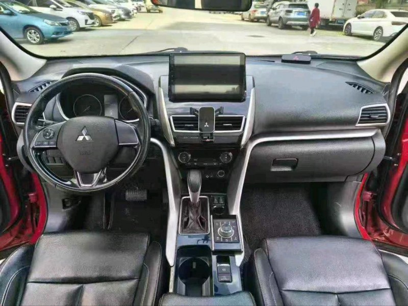 襄阳20年三菱奕歌9